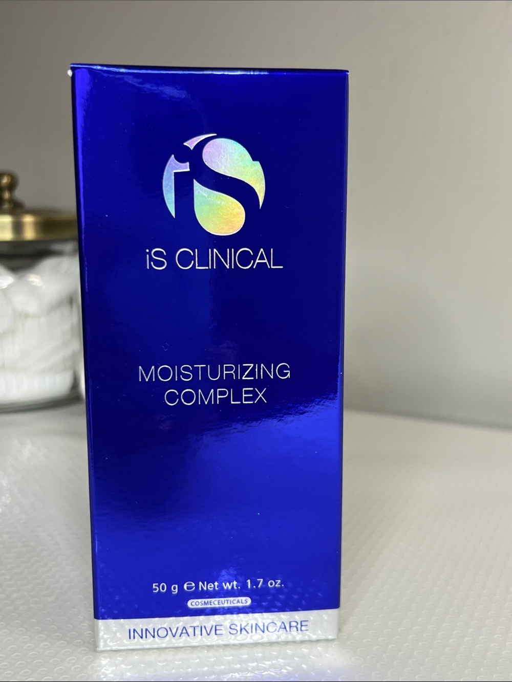 IS CLINICAL Moisturizing Complex NWT, 1.7 oz - Picture 3 of 8